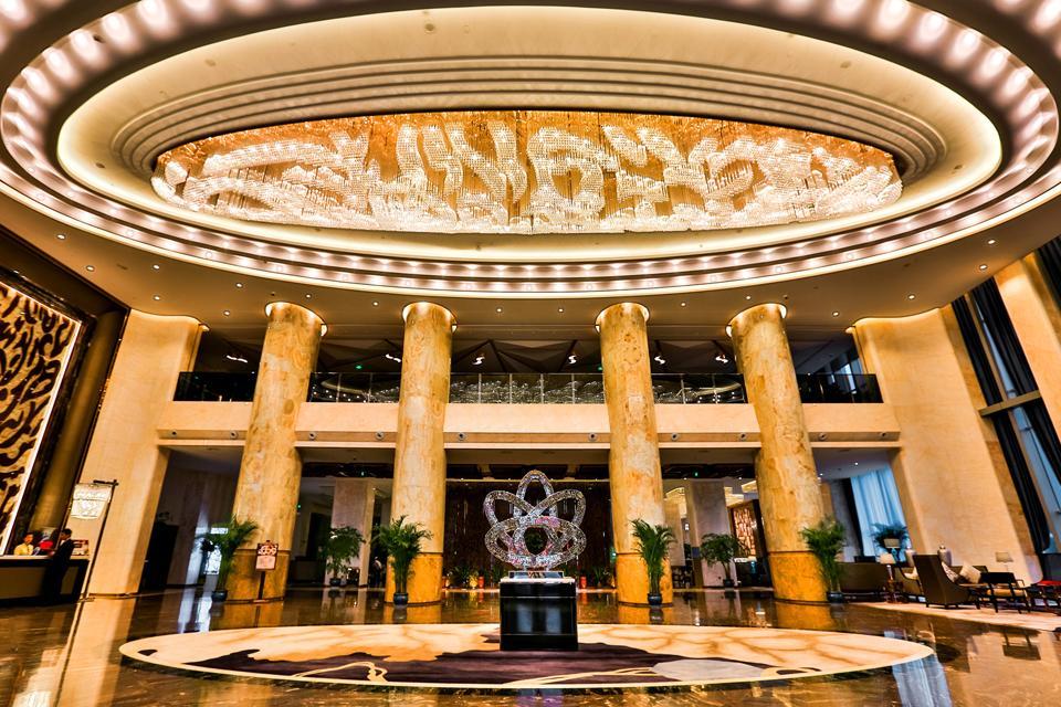 Wuhan Youyi International Hotel Exterior foto